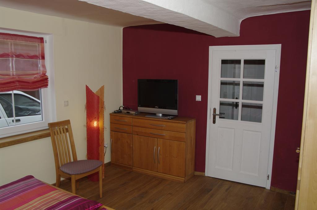 Ferienhaus Zur Altlayer Post Apartment ภายนอก รูปภาพ