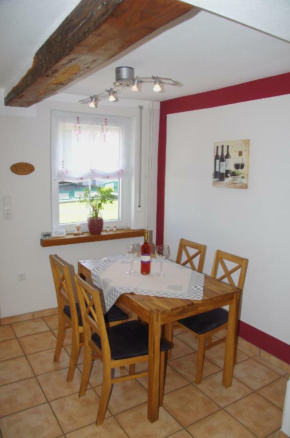 Ferienhaus Zur Altlayer Post Apartment ภายนอก รูปภาพ
